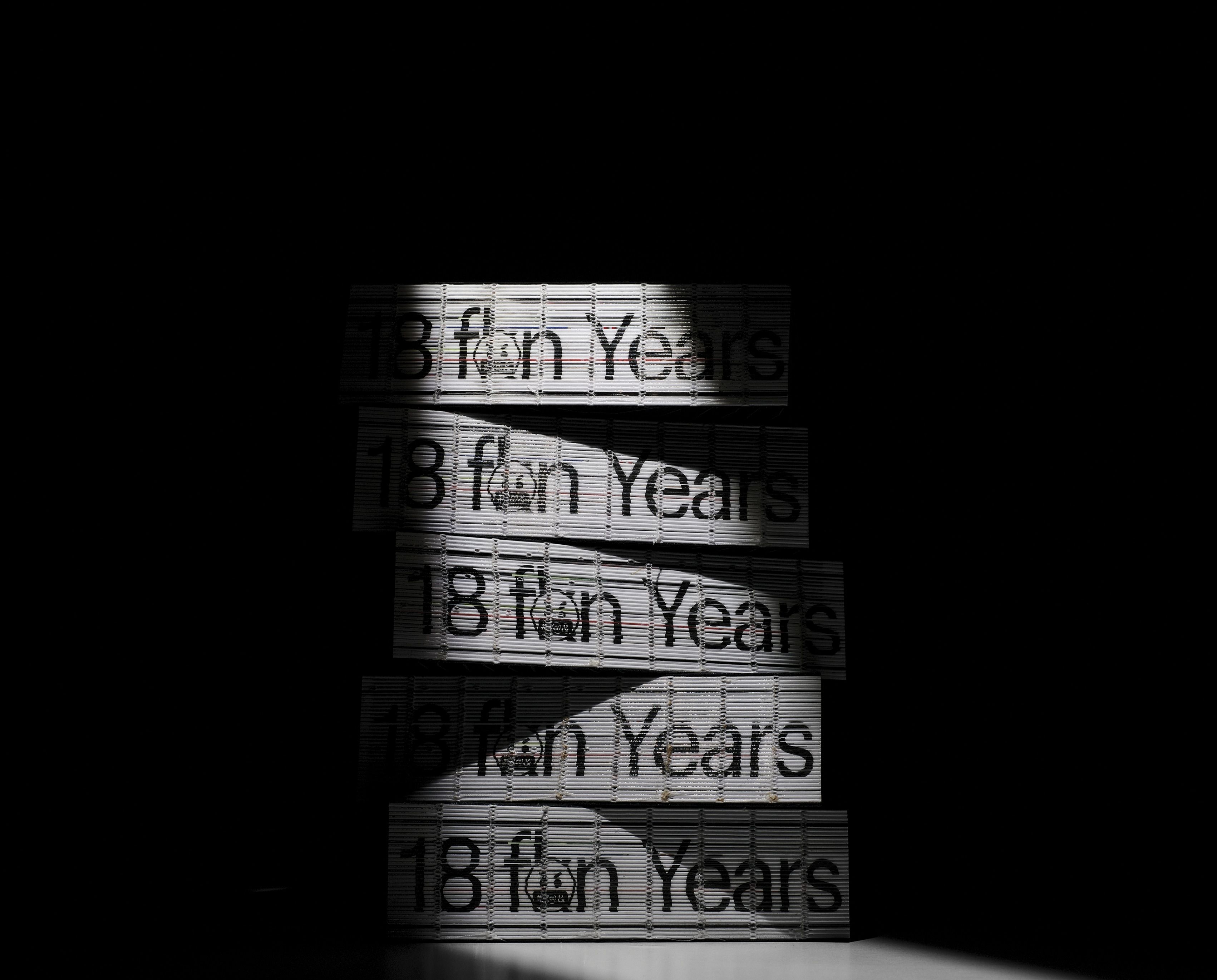 desktop header graphic